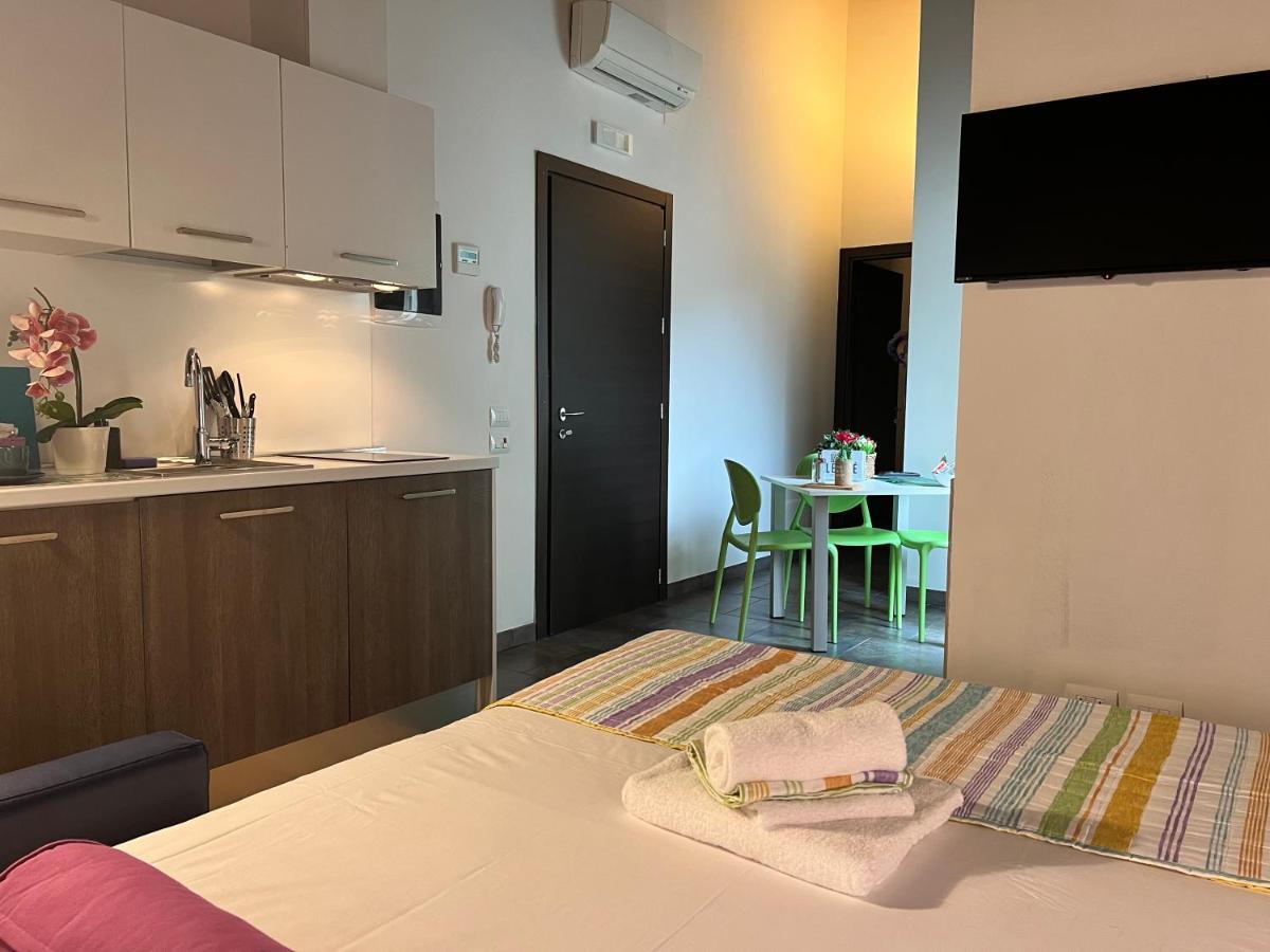 Bnbook Residence Matteotti Novara Eksteriør bilde
